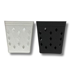 CANASTA PLASTICA CHICA CUADRADA CALADO TRIANGULAR DETALLE DE COSTURA MK147-09