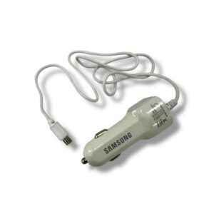 CARGADOR PARA AUTO CON CABLE V8 Y ENTRADA USB