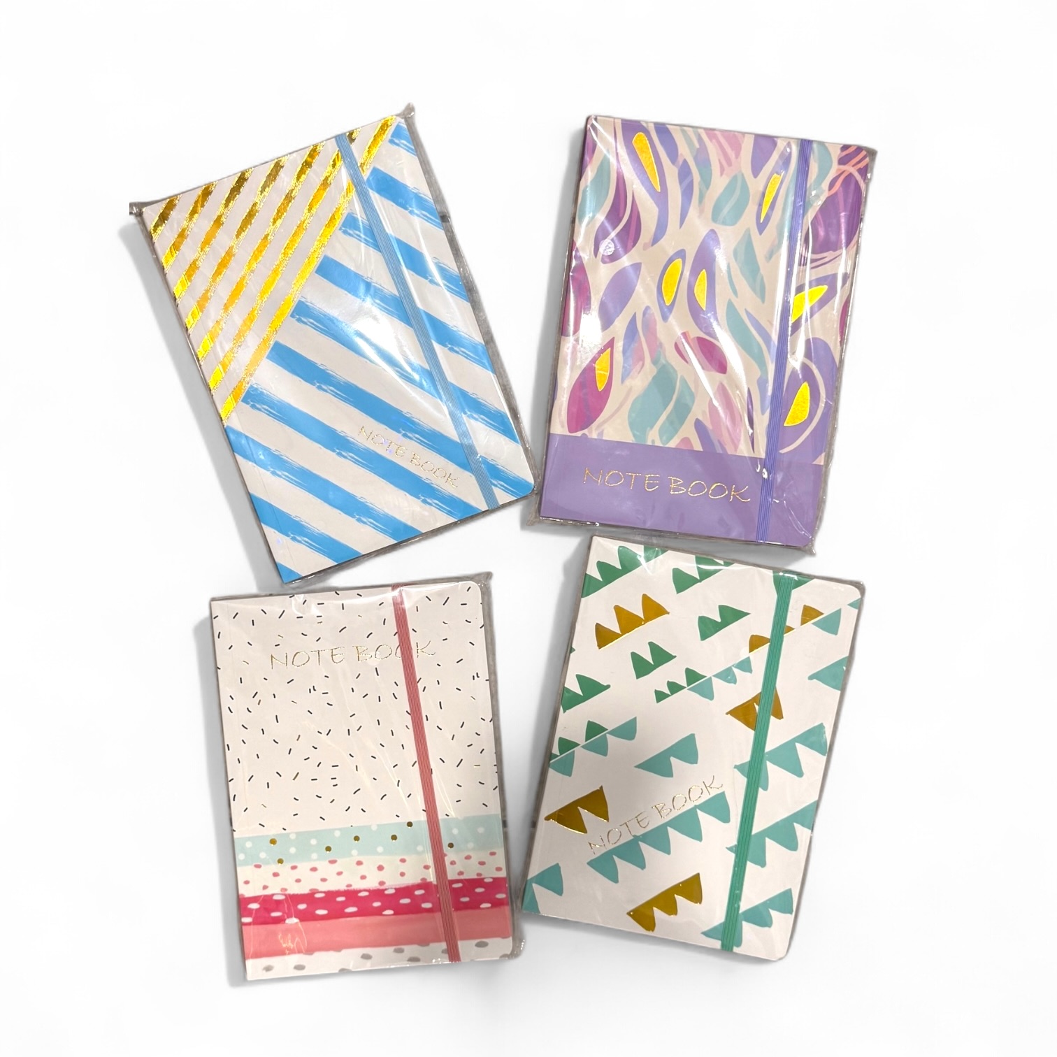 CUADERNO TIPO AGENDA 21*15 TAPA DURA CON ELASTICO 100 HOJAS MM132-03