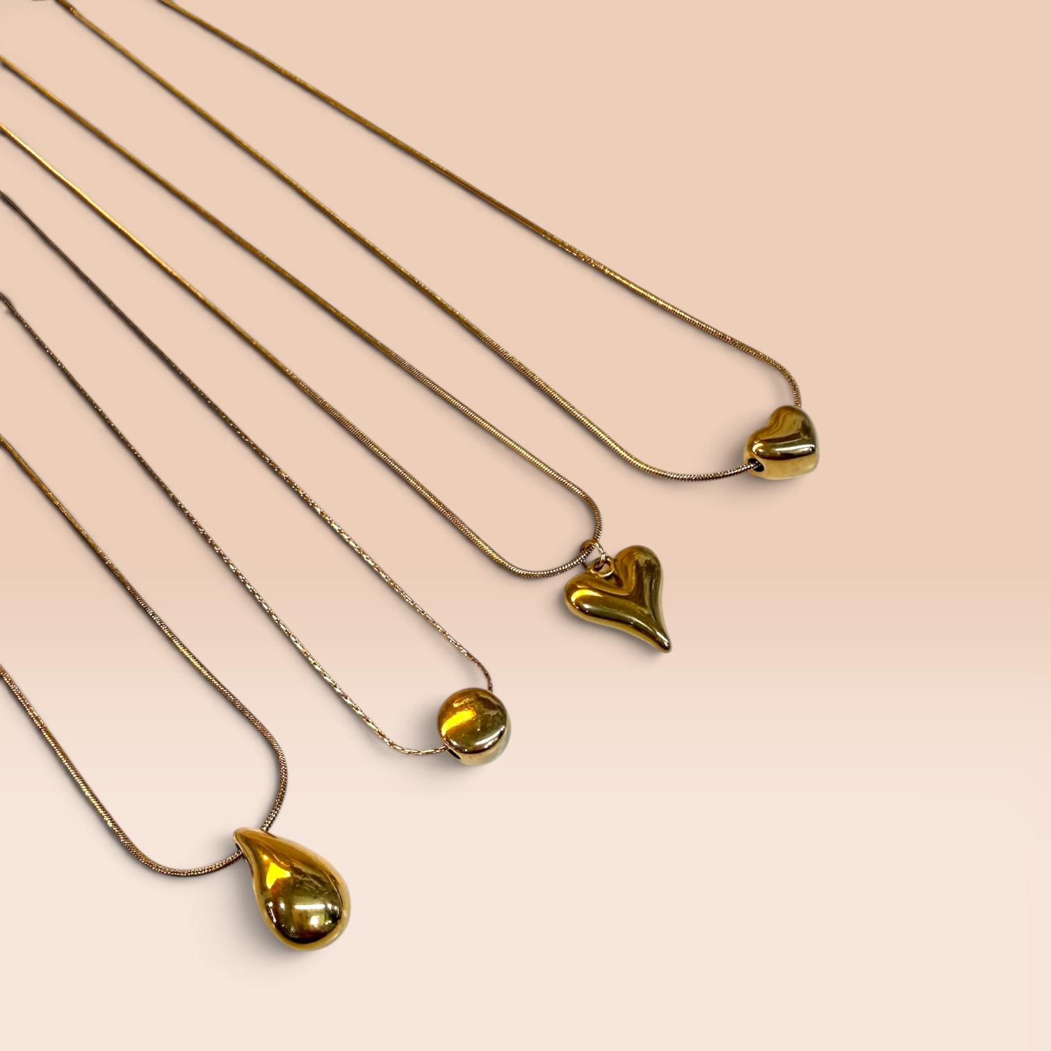 COLLAR DE ACERO INOXIDABLE CON DIJE DIFERENTES CADENAS MM56-02 Y 02A